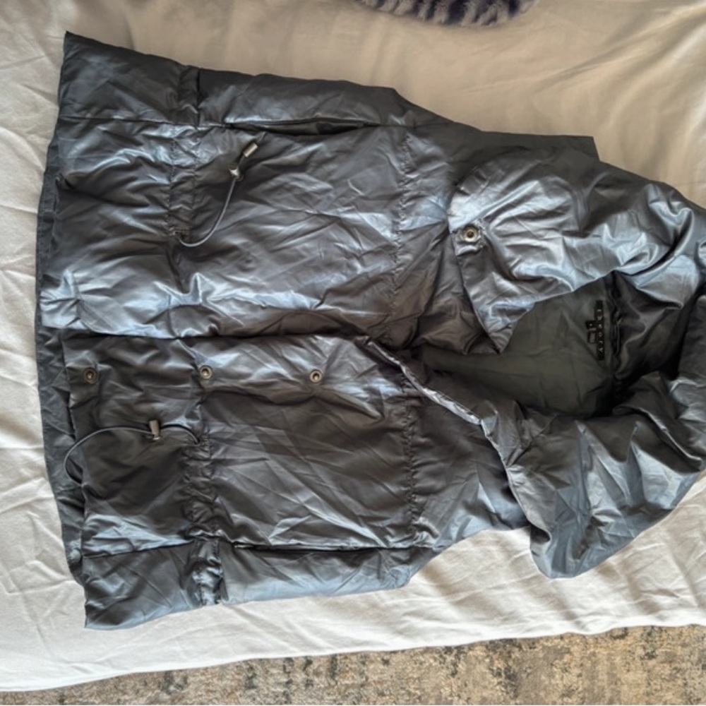 Theory half puffer